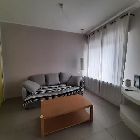 Le Di Lucanna Apartman *